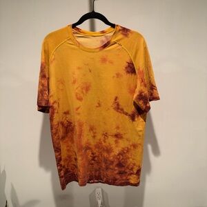 lululemon athletica Men's Tie-Dye Shirt - Yellow and Brown